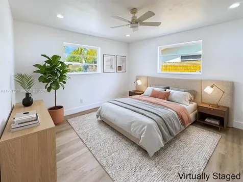 2101 N 56th Avenue Hollywood FL 33021