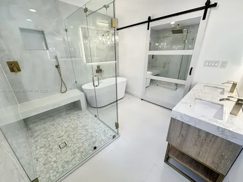 2101 N 56th Avenue Hollywood FL 33021