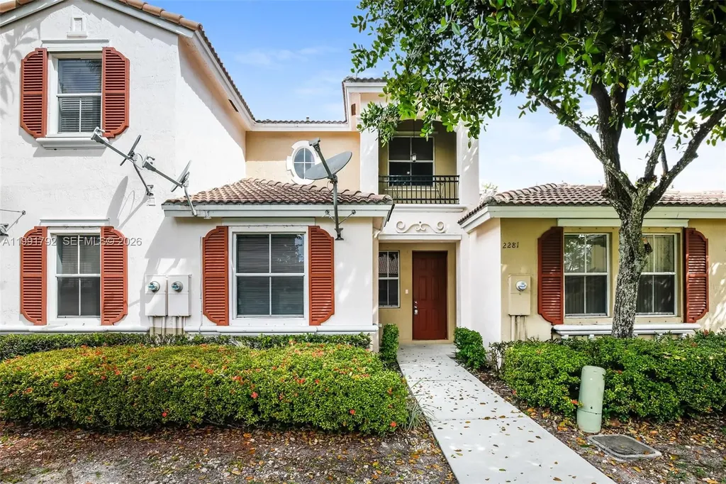 2281 NE 42nd Circle Homestead FL 33033