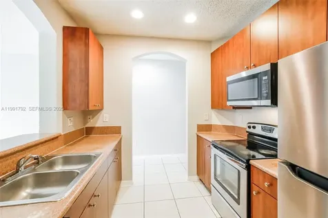 2281 NE 42nd Circle Homestead FL 33033