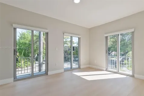 694 NE 76th Street Miami FL 33138