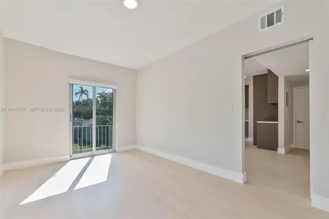 694 NE 76th Street Miami FL 33138