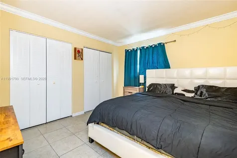 1428 SE 4th Avenue Deerfield Beach FL 33441