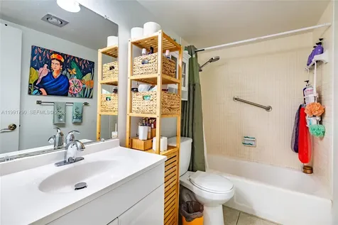1428 SE 4th Avenue Deerfield Beach FL 33441