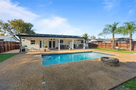 630 NE 23rd Court Pompano Beach FL 33064
