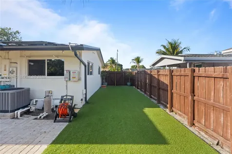630 NE 23rd Court Pompano Beach FL 33064