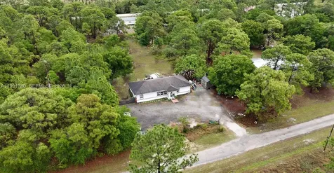 825 N Willow Street Clewiston FL 33440