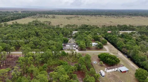 825 N Willow Street Clewiston FL 33440