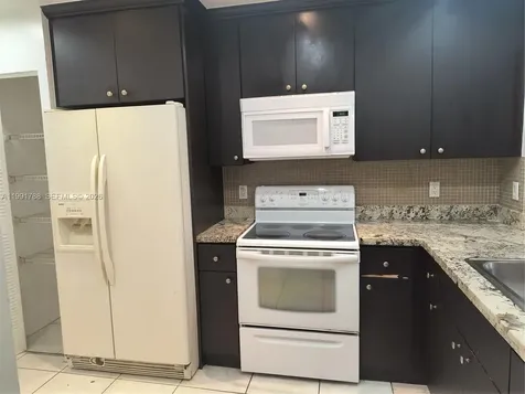 850 NE 209th Terrace Miami FL 33179
