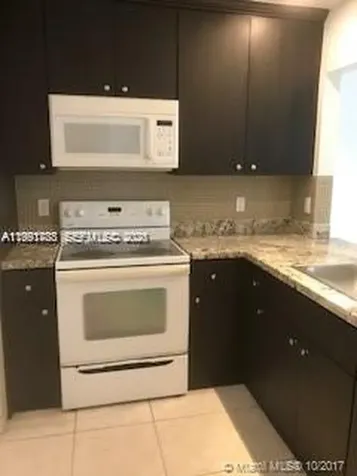 850 NE 209th Terrace Miami FL 33179