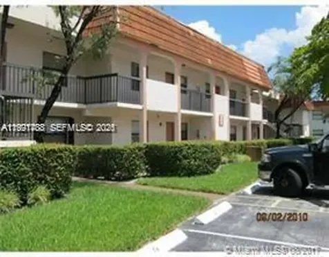 850 NE 209th Terrace Miami FL 33179