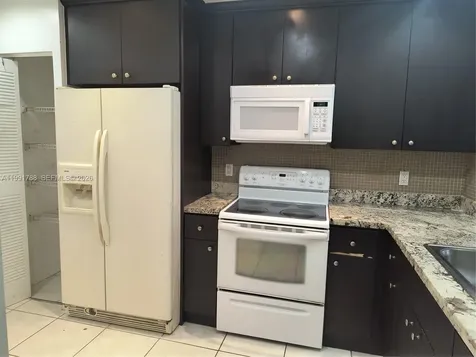 850 NE 209th Terrace Miami FL 33179