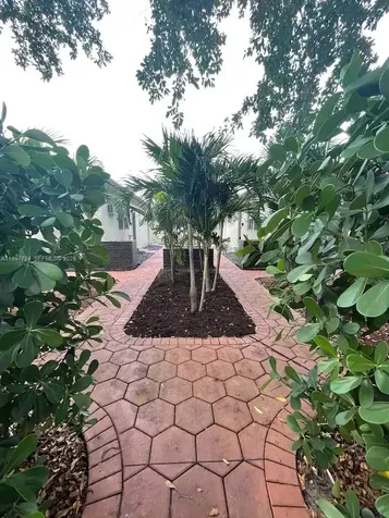 1925 Dewey Street Hollywood FL 33020