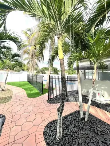 1925 Dewey Street Hollywood FL 33020