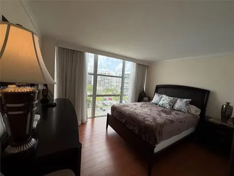 1000 Parkview Drive Hallandale Beach FL 33009