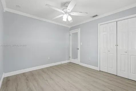6854 NW 173rd Drive Hialeah FL 33015