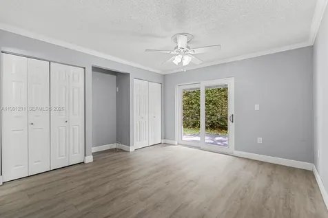 6854 NW 173rd Drive Hialeah FL 33015
