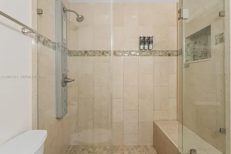 6854 NW 173rd Drive Hialeah FL 33015