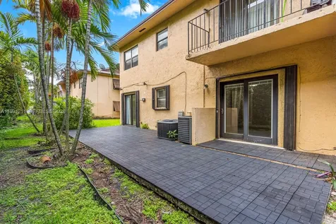 6854 NW 173rd Drive Hialeah FL 33015