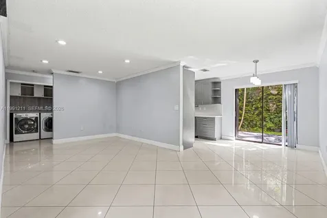 6854 NW 173rd Drive Hialeah FL 33015