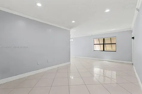 6854 NW 173rd Drive Hialeah FL 33015