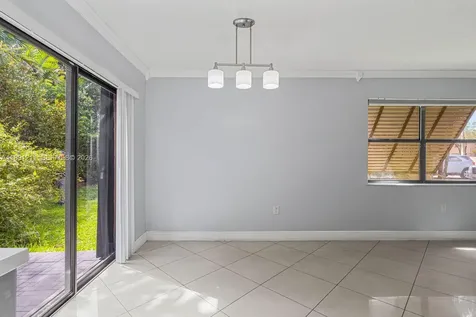 6854 NW 173rd Drive Hialeah FL 33015