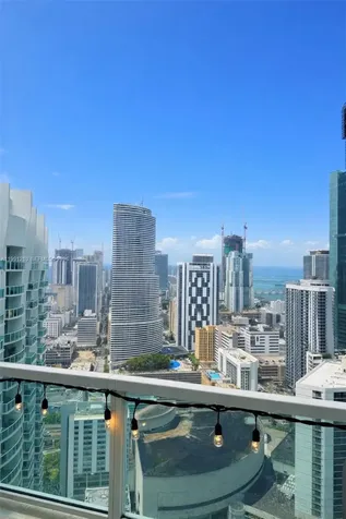 41 SE 5th Street Miami FL 33131
