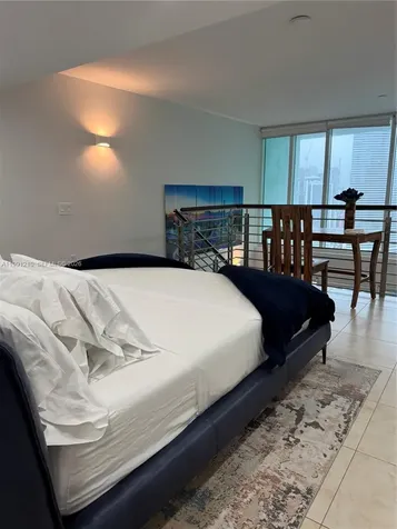 41 SE 5th Street Miami FL 33131