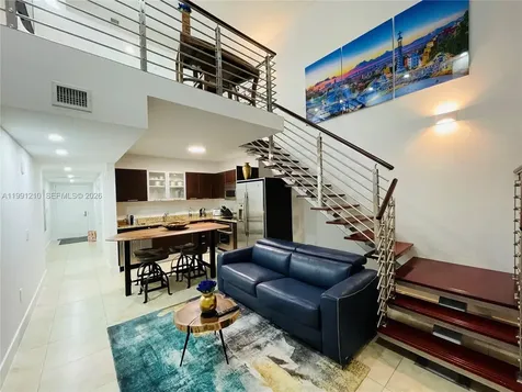 41 SE 5th Street Miami FL 33131