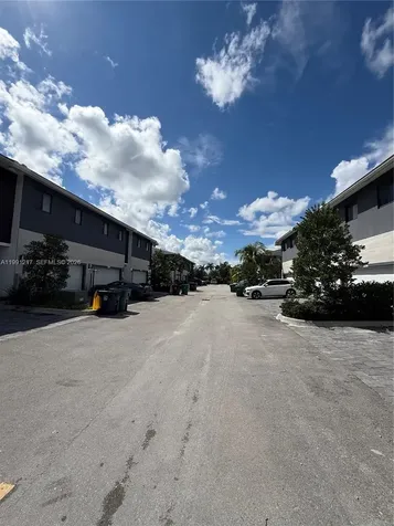 4625 SW 32nd Avenue Dania Beach FL 33312
