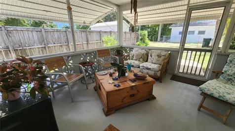831 Plover Avenue Miami Springs FL 33166