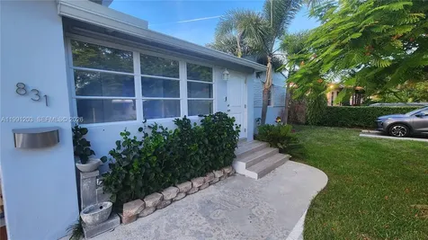831 Plover Avenue Miami Springs FL 33166