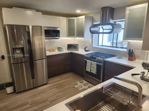 831 Plover Avenue Miami Springs FL 33166