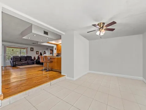 1866 NW 8th Terrace Homestead FL 33030