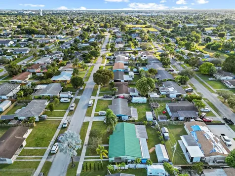 1866 NW 8th Terrace Homestead FL 33030