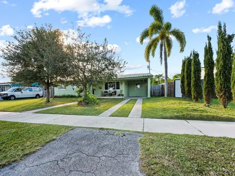 1866 NW 8th Terrace Homestead FL 33030