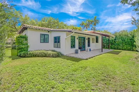 233 Velarde Avenue Coral Gables FL 33134
