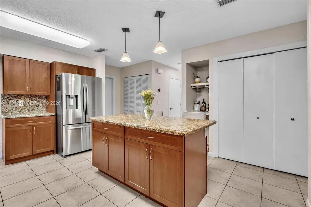 1718 NW 97th Avenue Coral Springs FL 33071