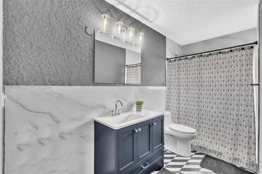 1718 NW 97th Avenue Coral Springs FL 33071