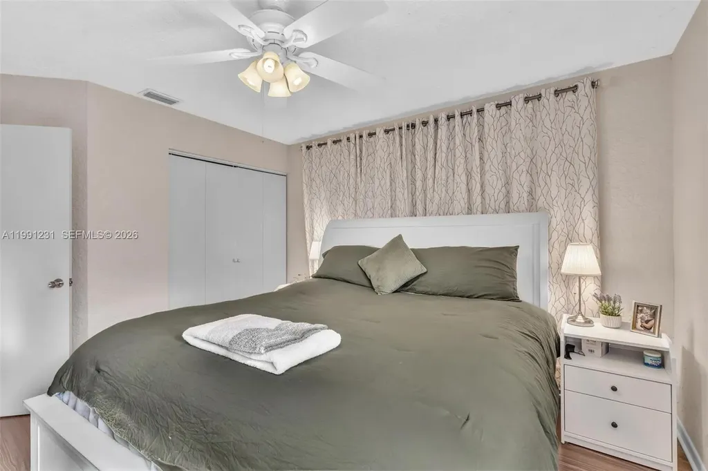 1718 NW 97th Avenue Coral Springs FL 33071