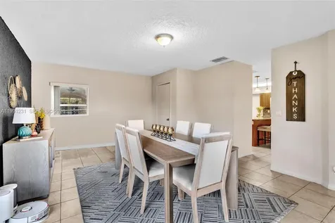 1718 NW 97th Avenue Coral Springs FL 33071