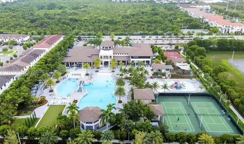 8800 NW 98th Court Doral FL 33178