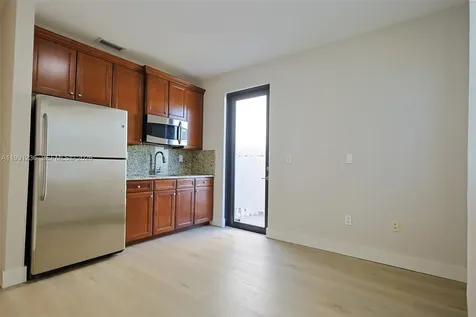8800 NW 98th Court Doral FL 33178