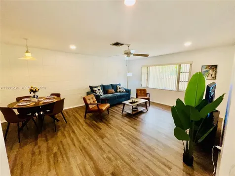 5100 Rilma Avenue Sarasota FL 34234
