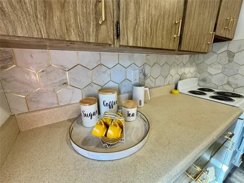5100 Rilma Avenue Sarasota FL 34234