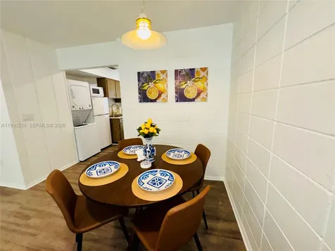 5100 Rilma Avenue Sarasota FL 34234