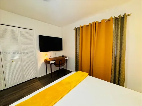 5100 Rilma Avenue Sarasota FL 34234