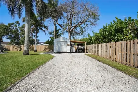 1650 NW 14th Terrace Homestead FL 33030
