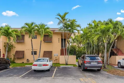 6854 NW 173rd Drive Hialeah FL 33015