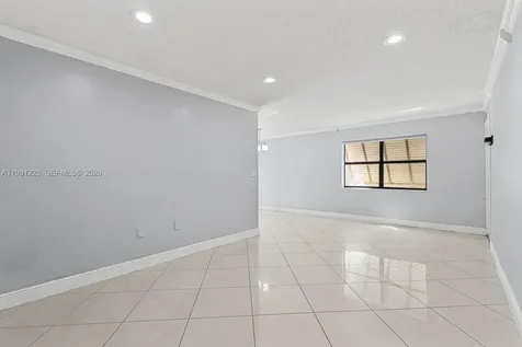 6854 NW 173rd Drive Hialeah FL 33015